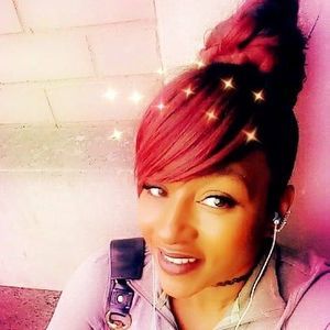 Meet your Posher, Paula